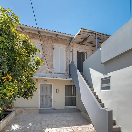 Casa Sparto Nyaraló *